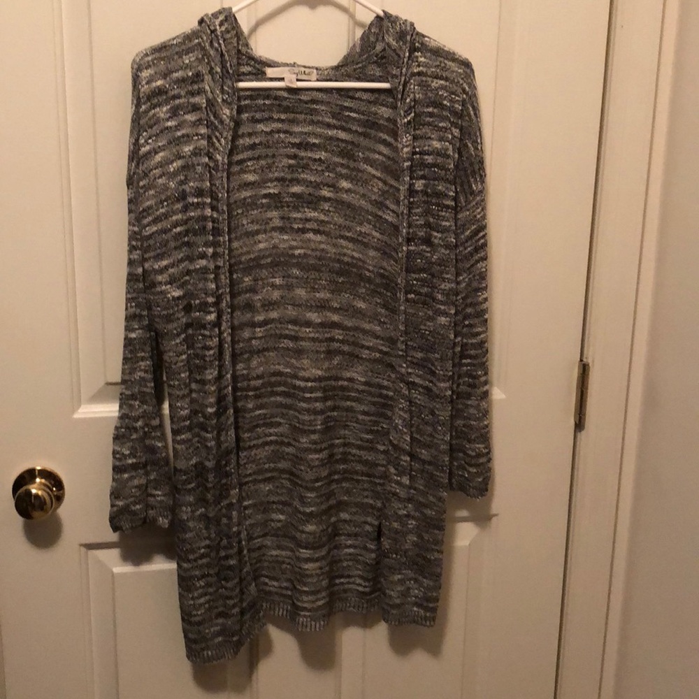 Black and white long sweater with hood